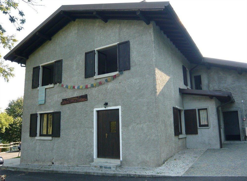 Sormano Rifugio Alpetto Di Tornoホステル エクステリア 写真